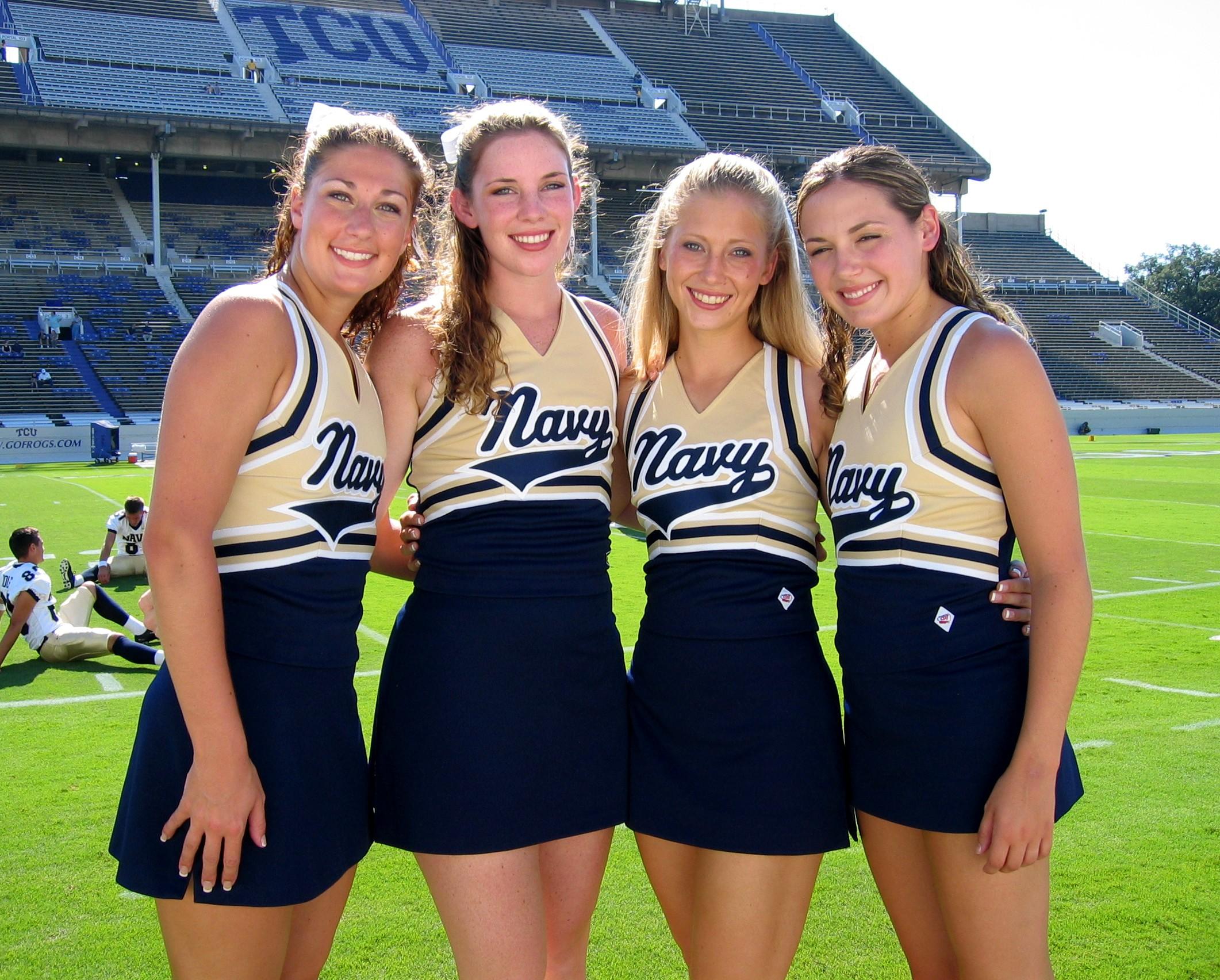 Hot high school cheerleader pics - 🧡 Friends, fellow cheerleaders discuss....